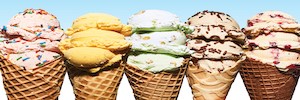 RC-NEWS-KIWIS-COOLING-DOWN-WITH-ICE-CREAM-DELIVERIES-0218.jpg