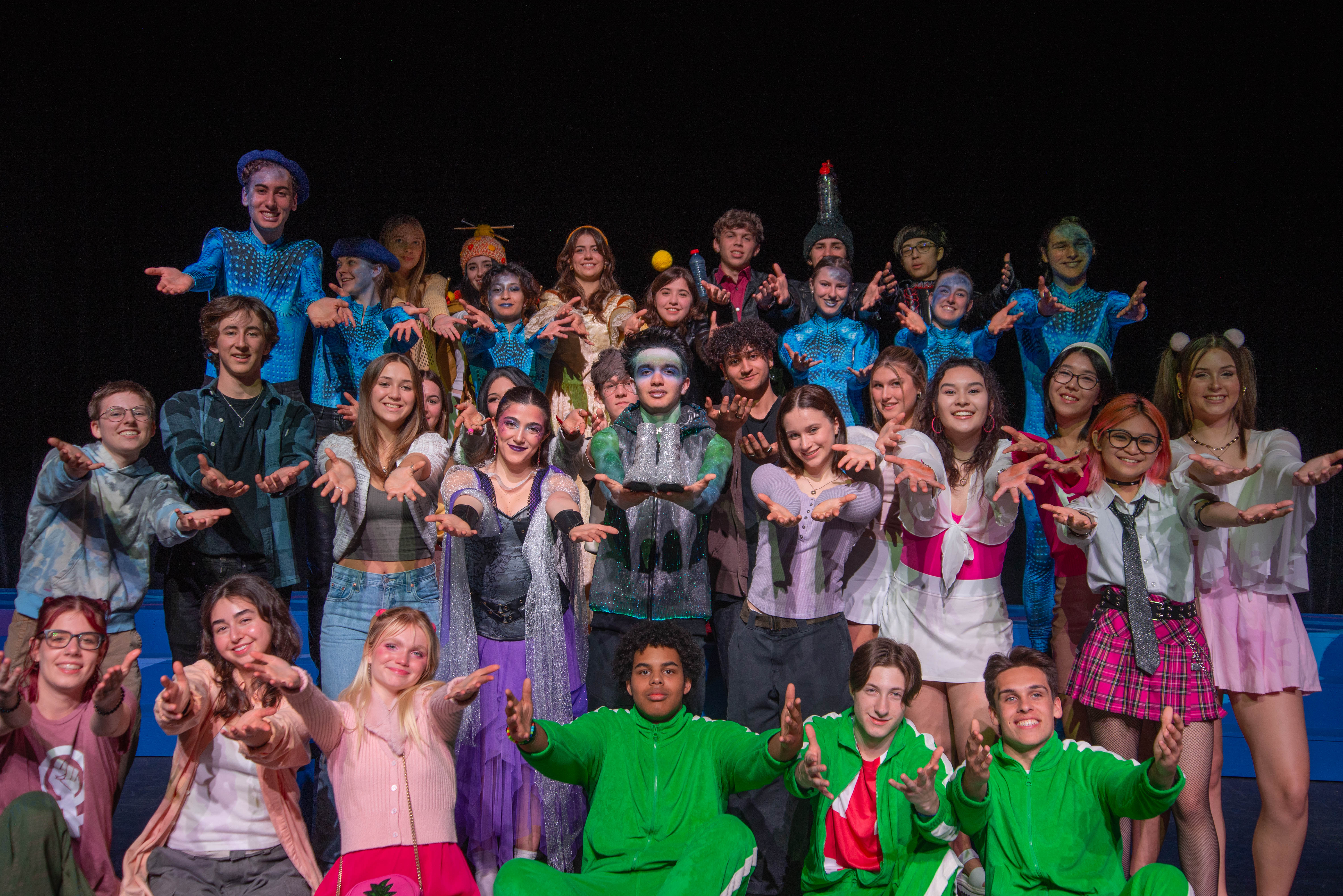 Sole Street Cast Photos.jpg