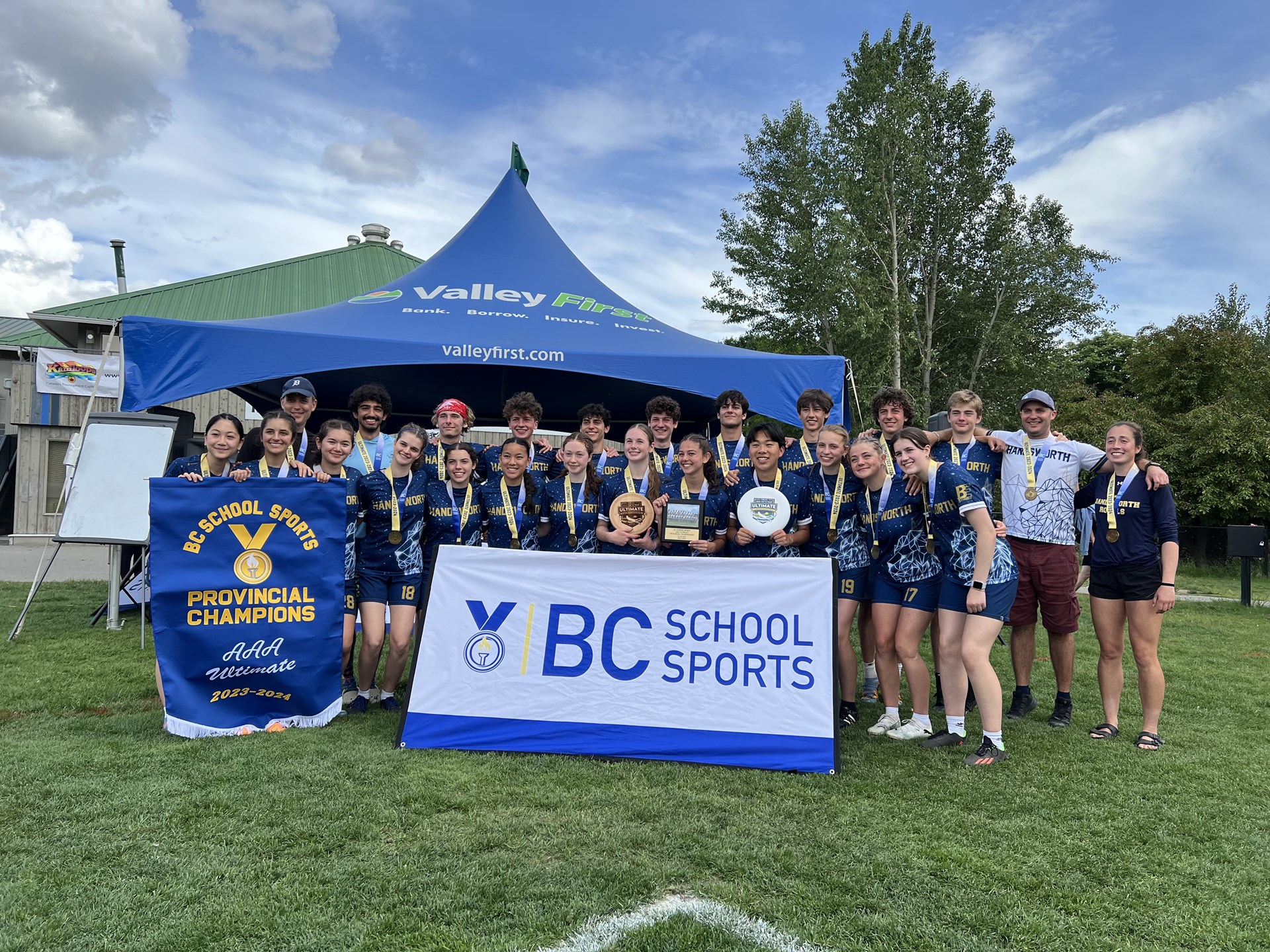 Ultimate Senior Team Provincial Champions.jpg