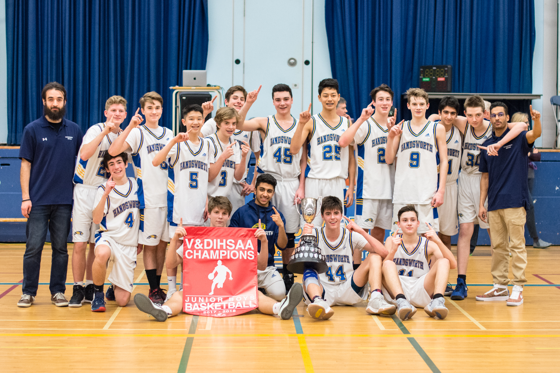 Jr Boys Bball VnD Win.jpg