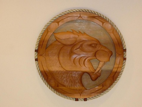 SabreToothCarving.jpg